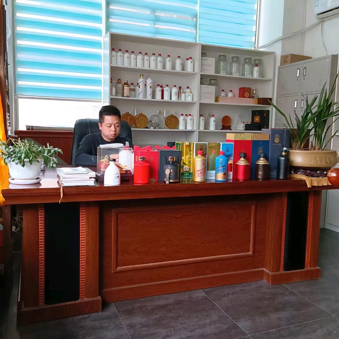 茅台镇龙家酱酒