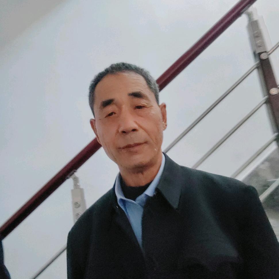 老农民单身大叔