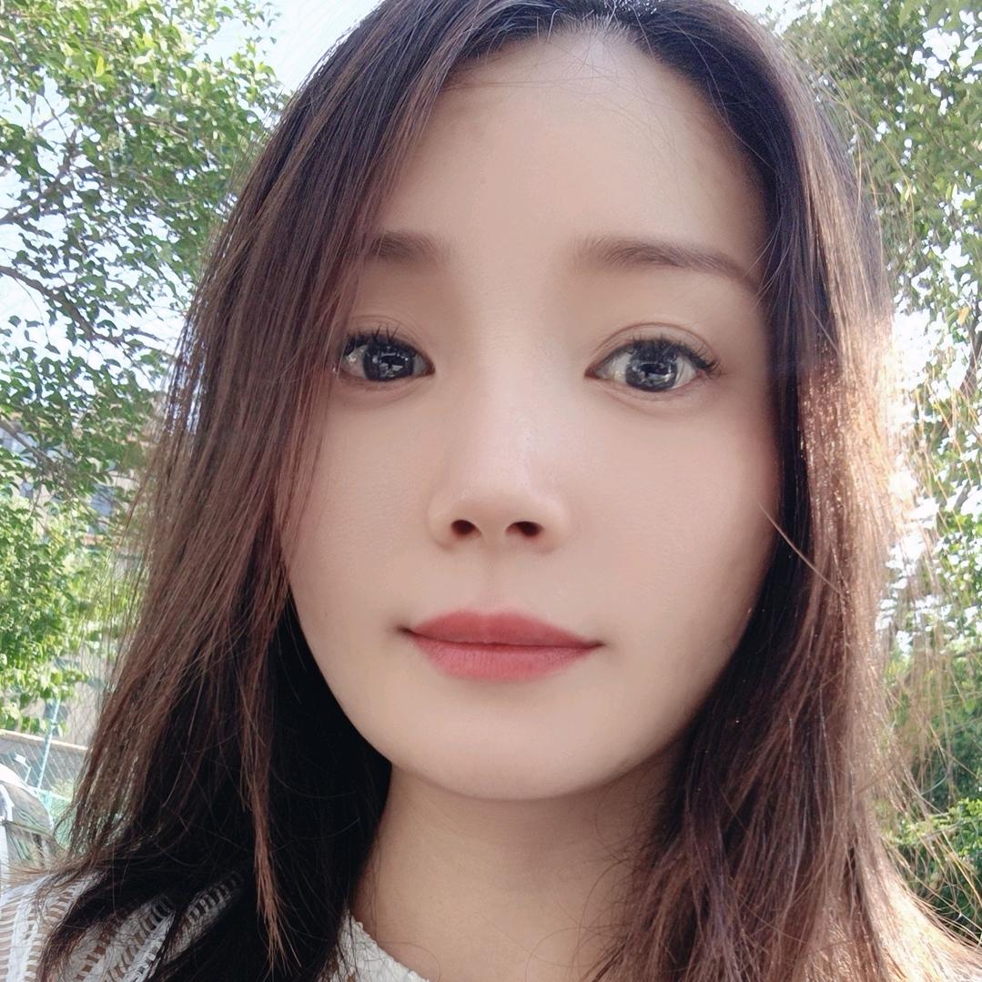 四月你好💞