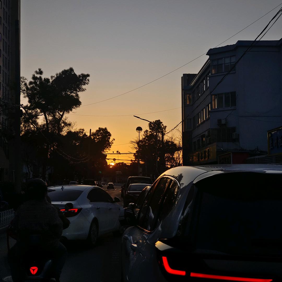 一辆跑车