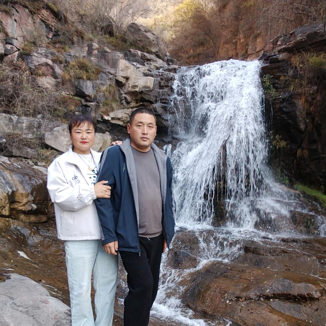 谁能懂我心中的忧伤