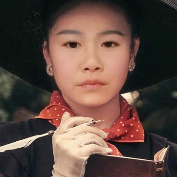 (退役女兵)叶珍惜