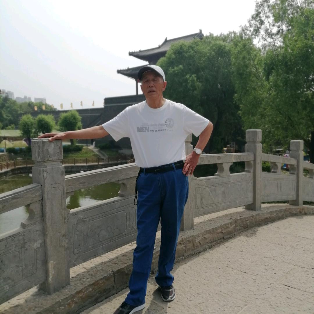 你唱的好，欢迎你。