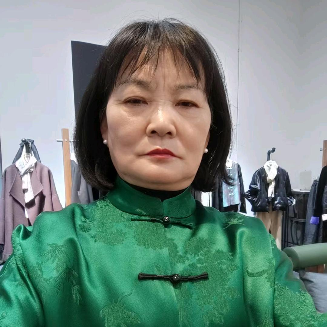 沐月姐（20：10）开播号在简介