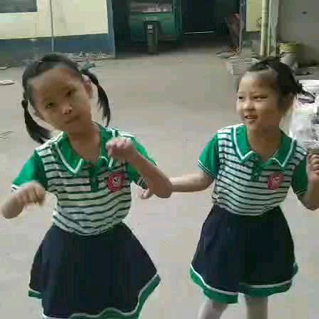 开开心心过日子。