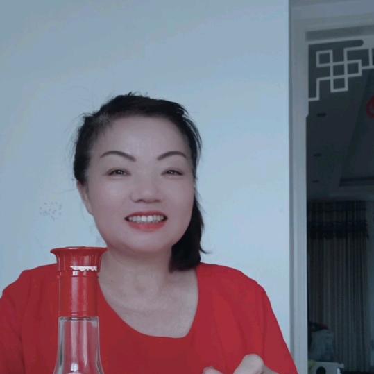 小玉姐，每天早上5点直播