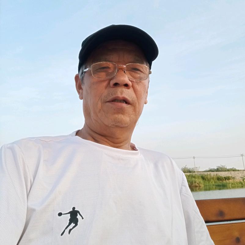 雄豹狼男装服饰