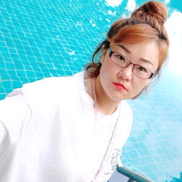 万里无云💋