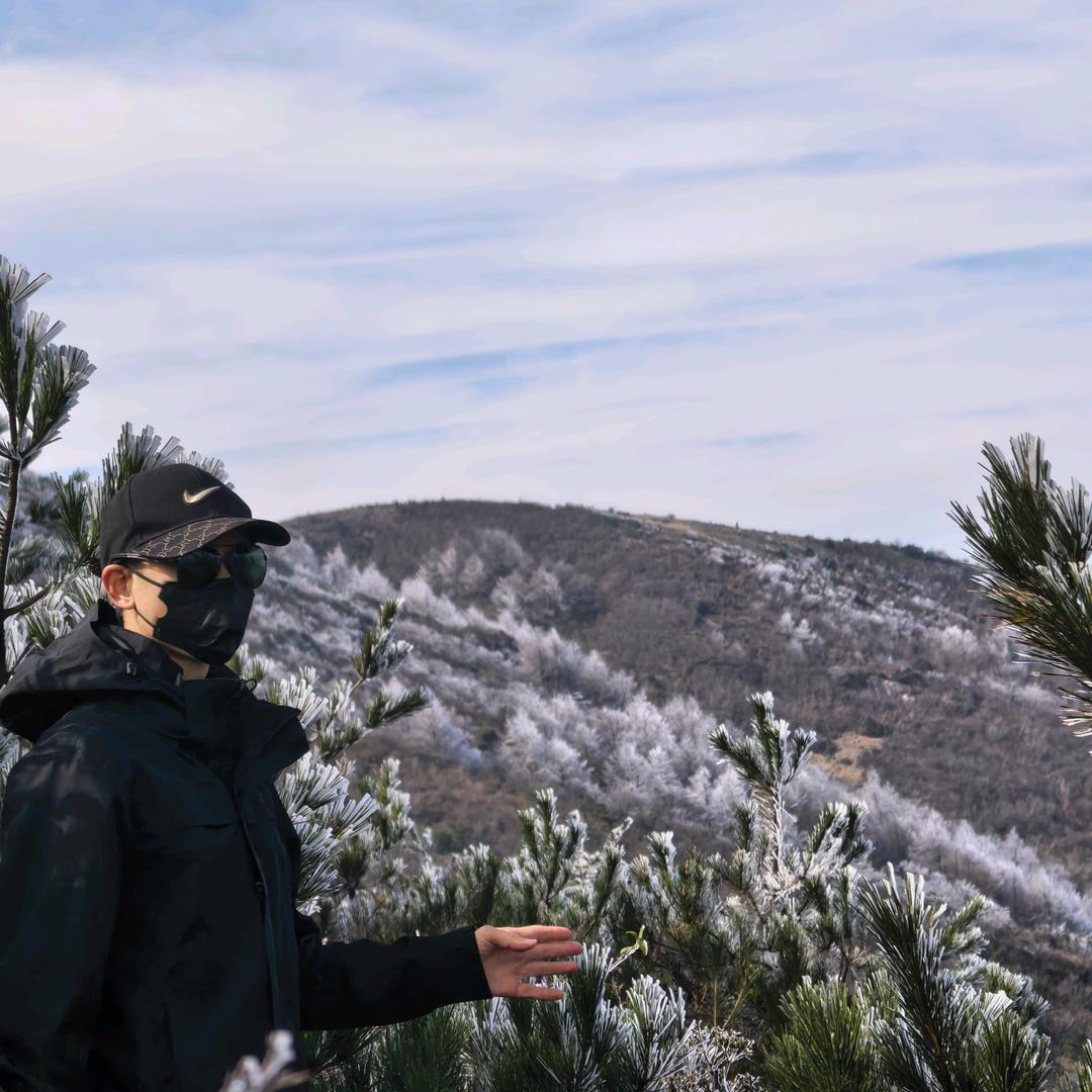 （户外运动）羽毛球🏸爬山
