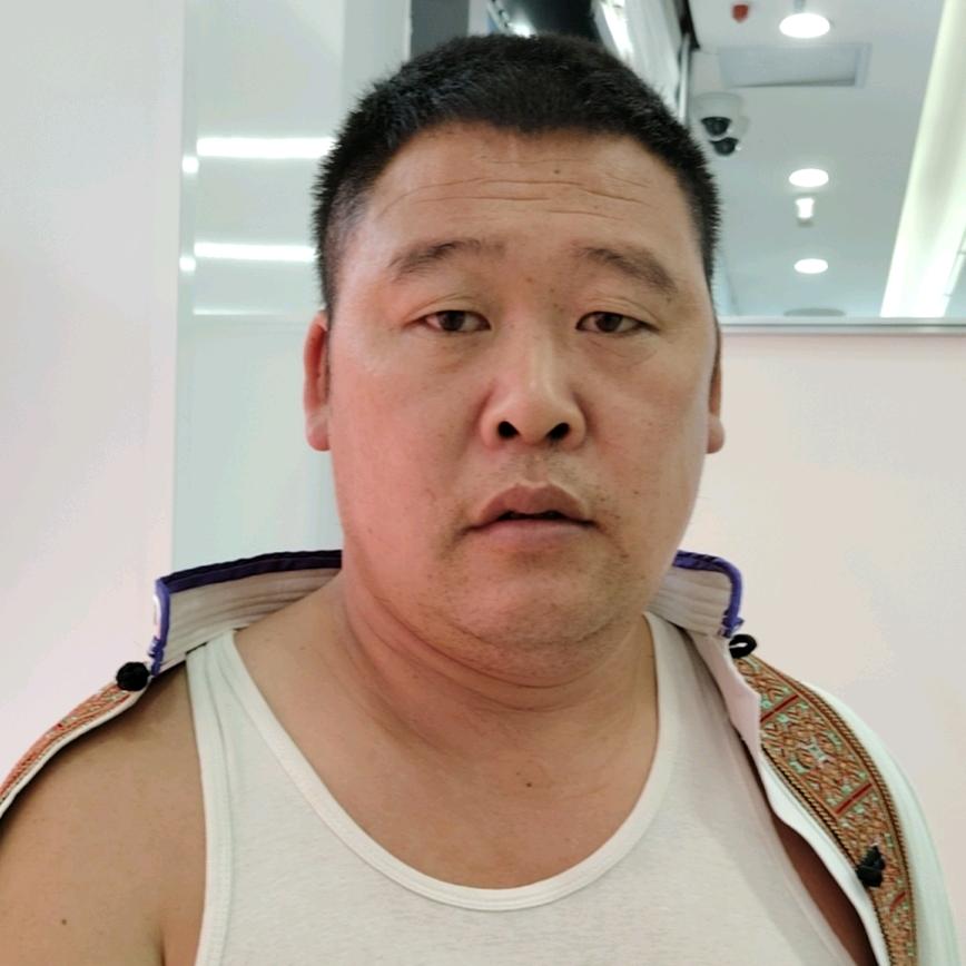 本人承接各种大小建筑主体