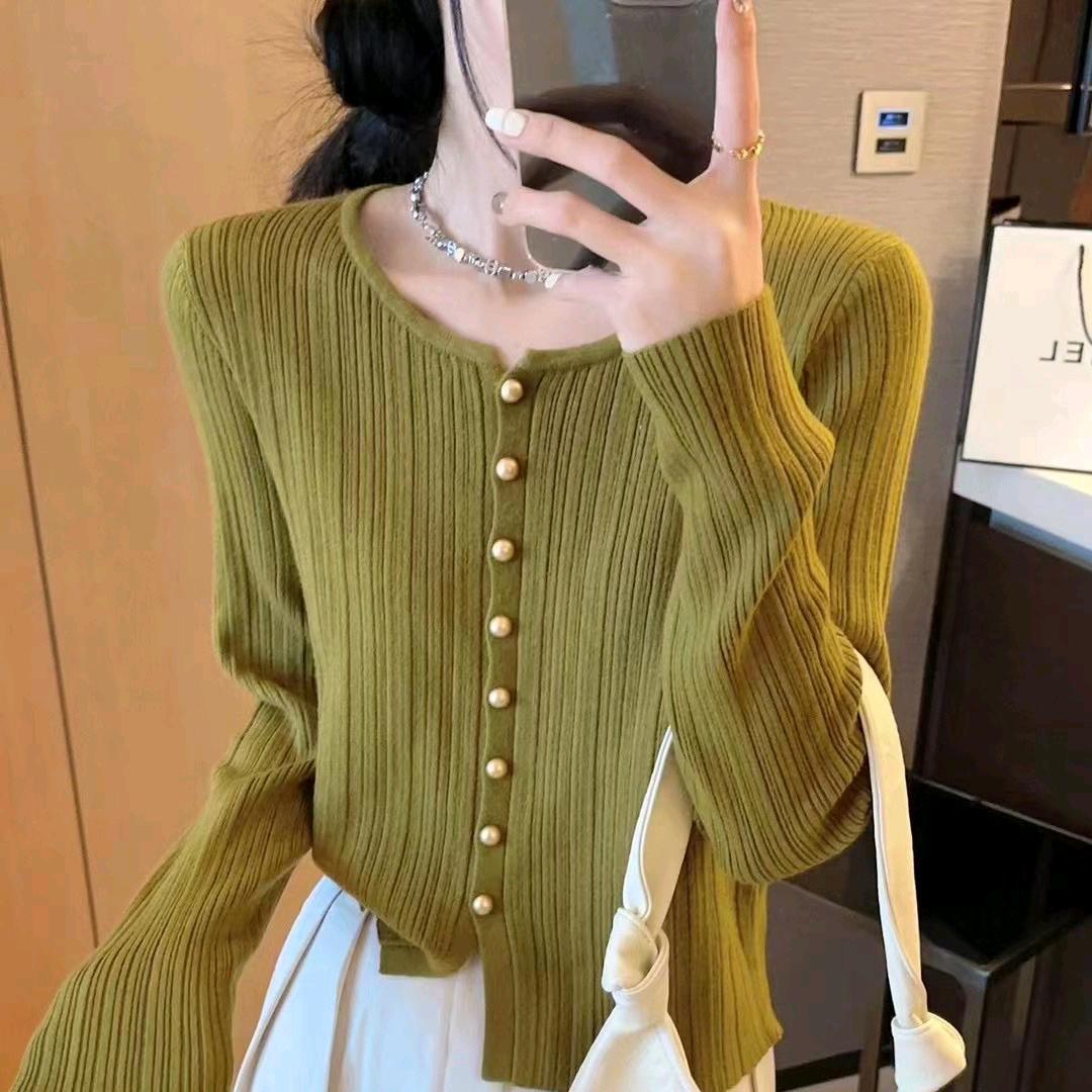 绯红女装供应链