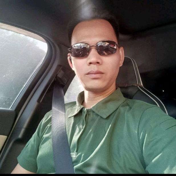 城信轮胎🚘电池🔋郑师傅