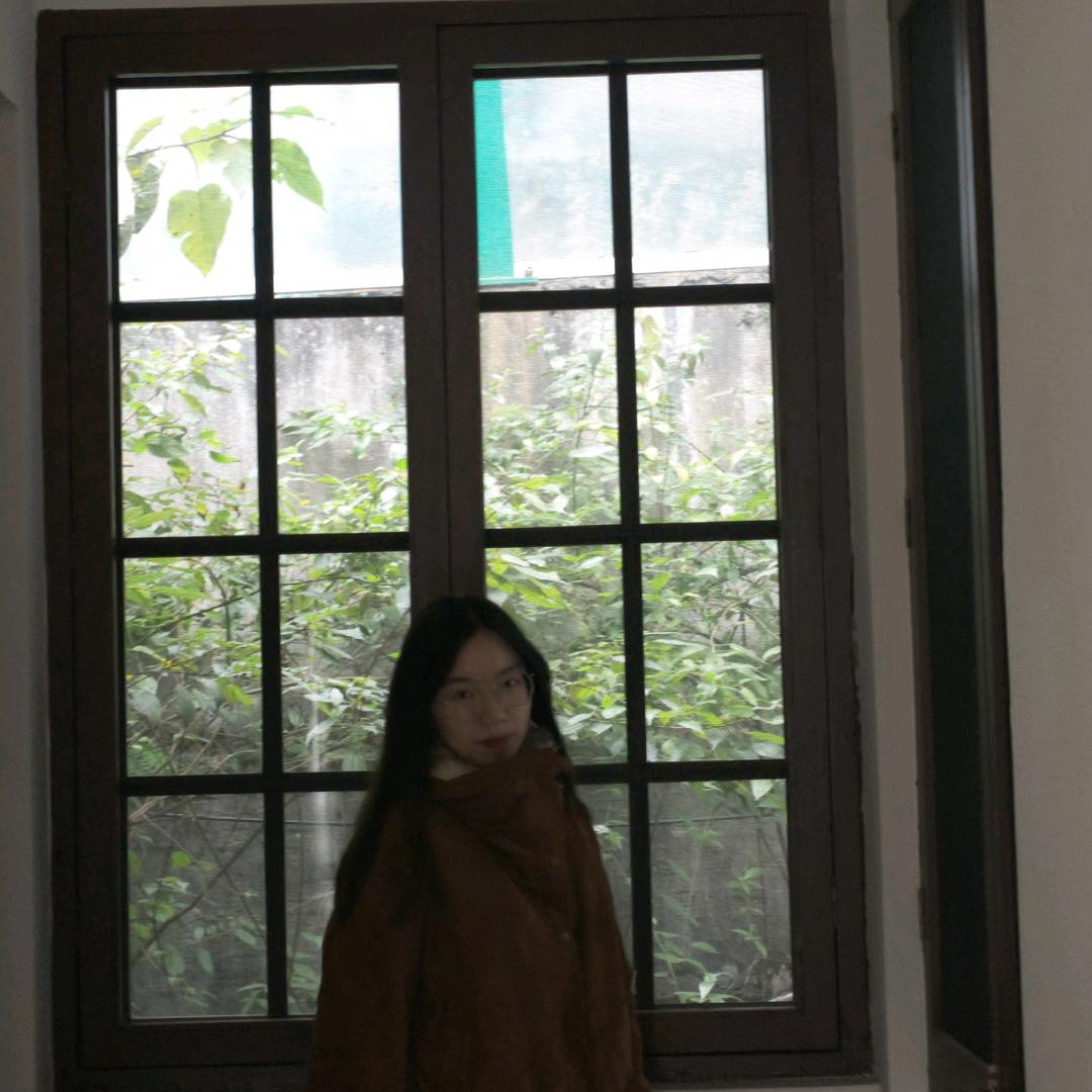 - ̗̀ ☺︎ ̖́- 小波的綠毛水怪