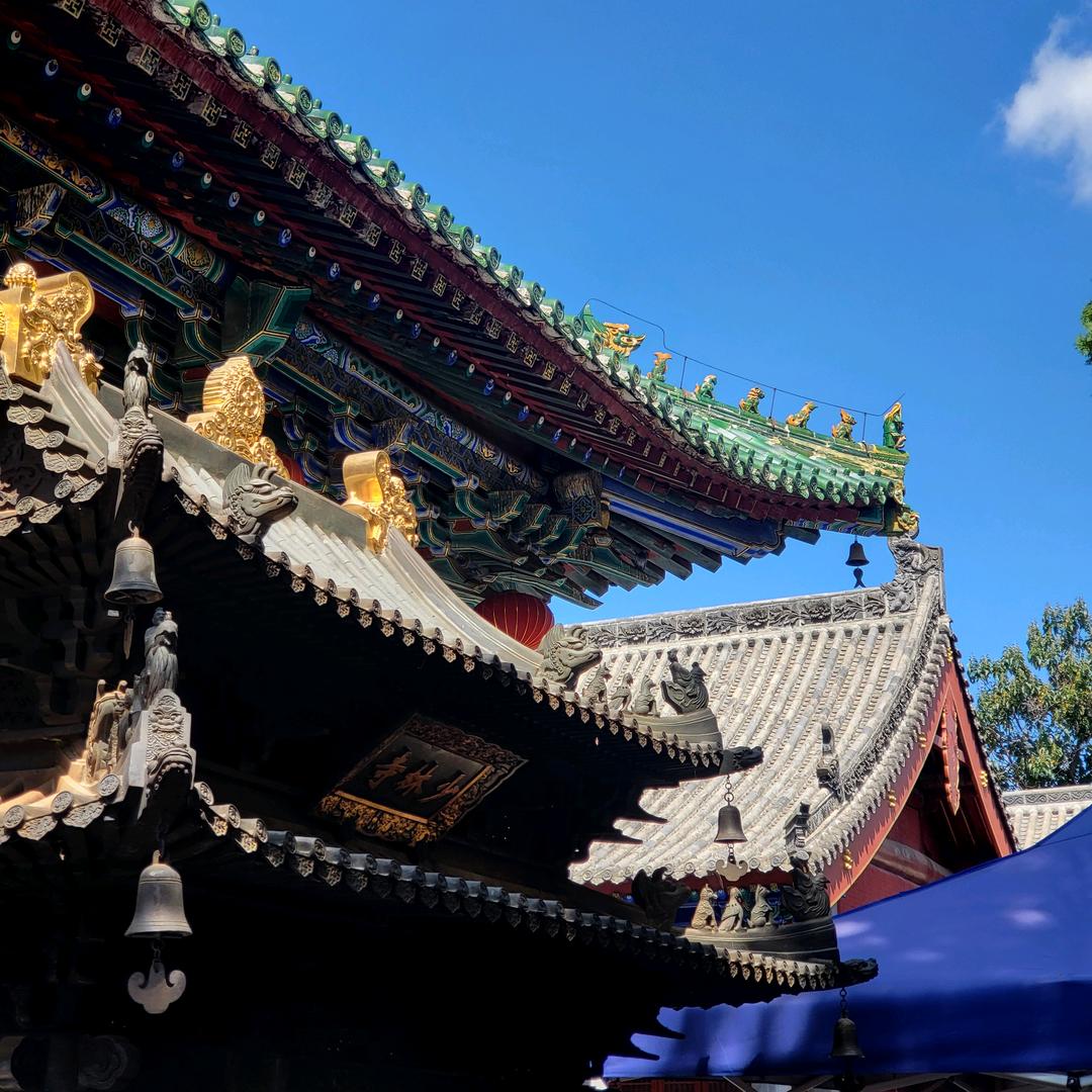 奥特曼打小怪兽