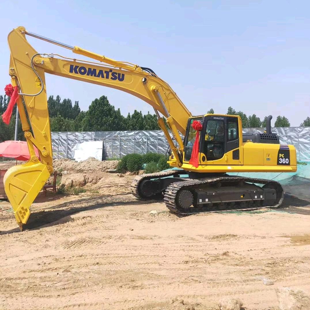 挖机小伙😎小云