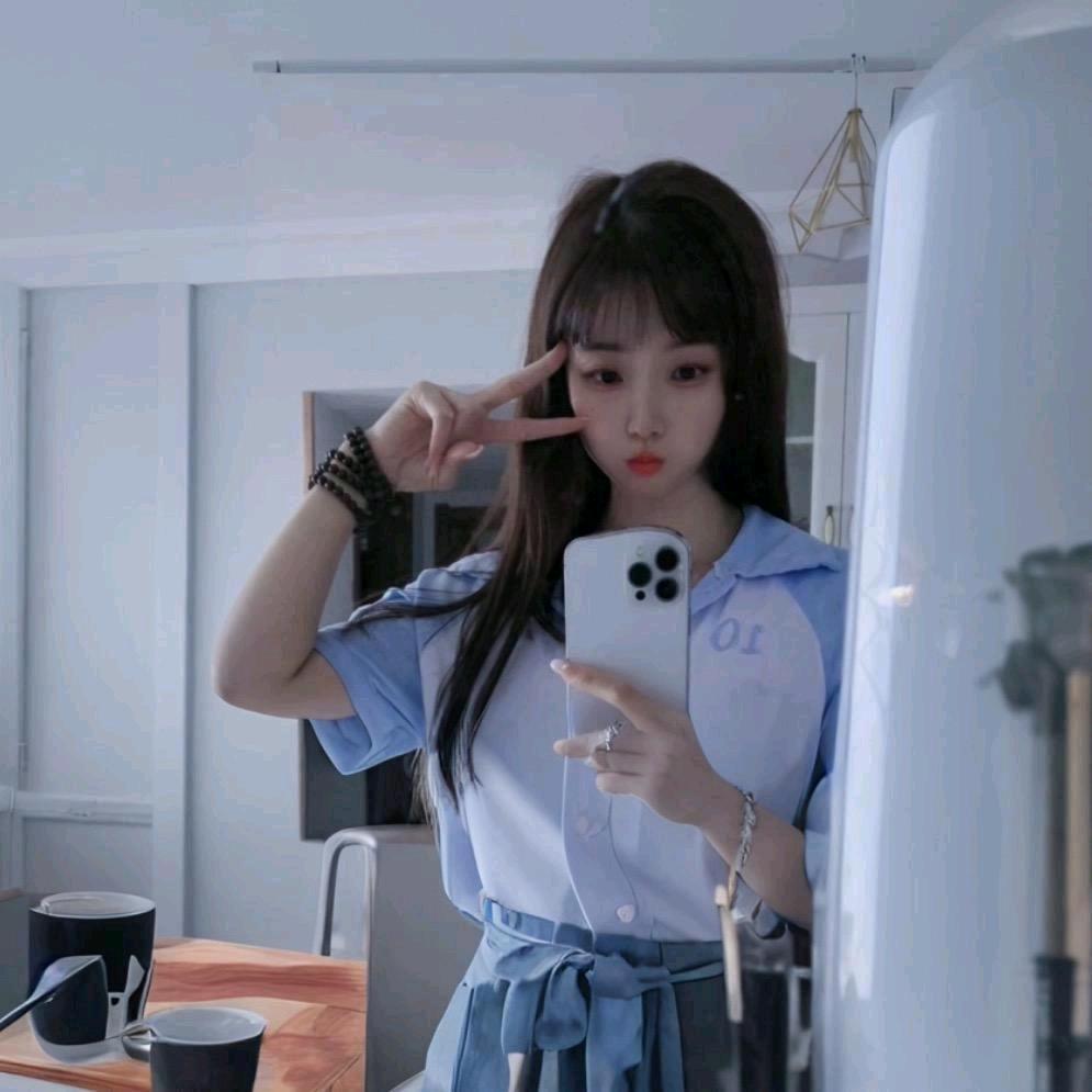 安安。