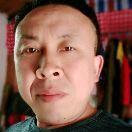 向你挥挥手