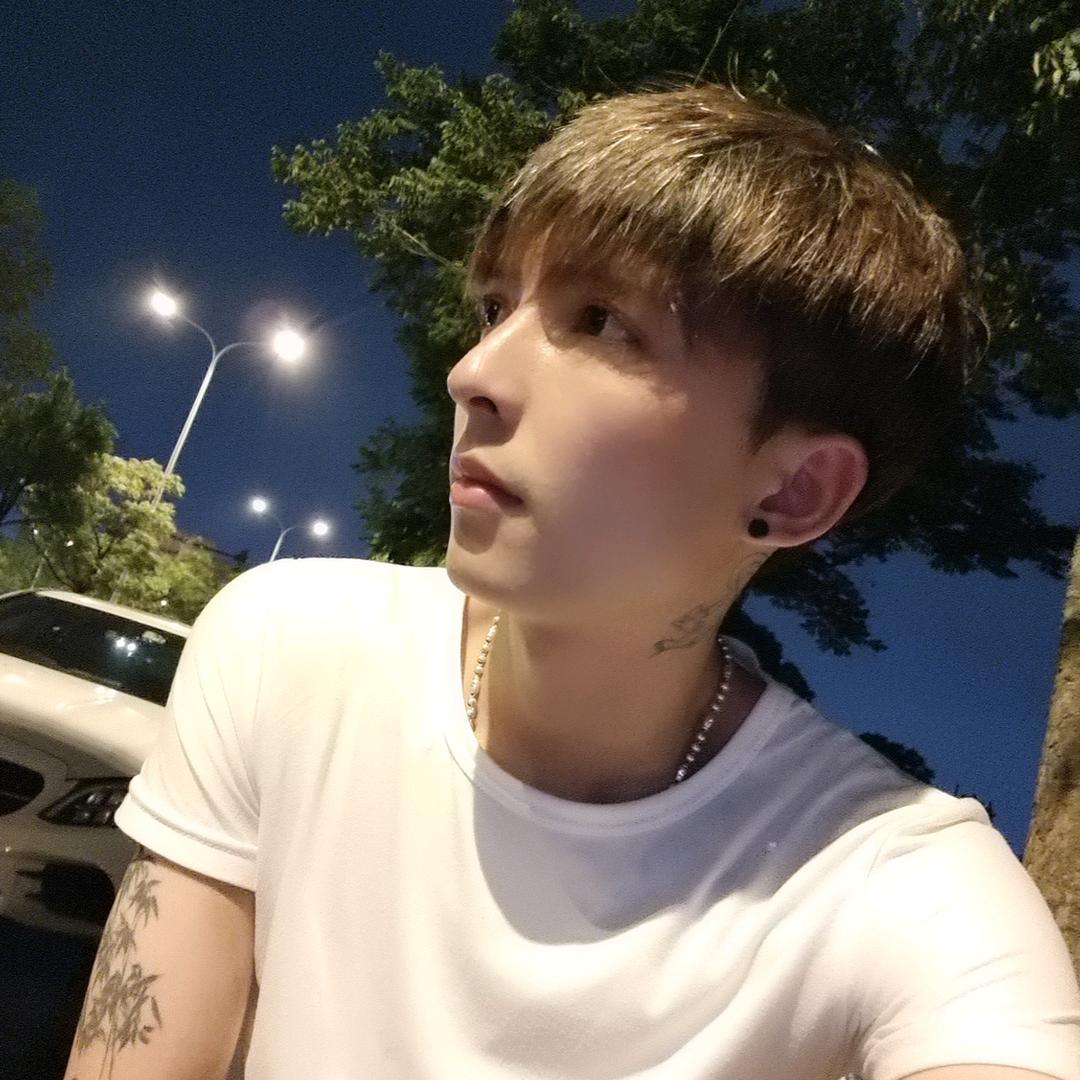 瘸脚猫拐