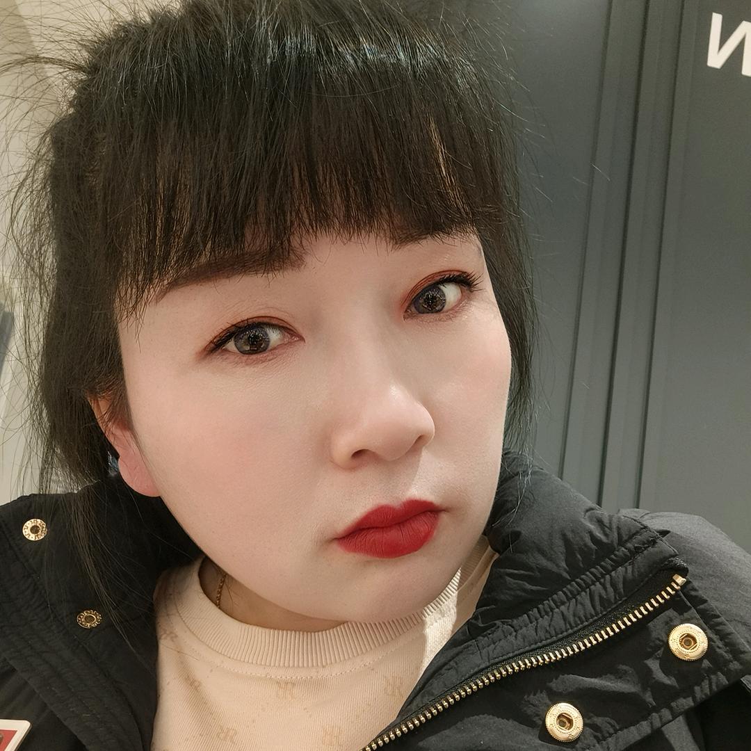 ☞奔跑的费费☜