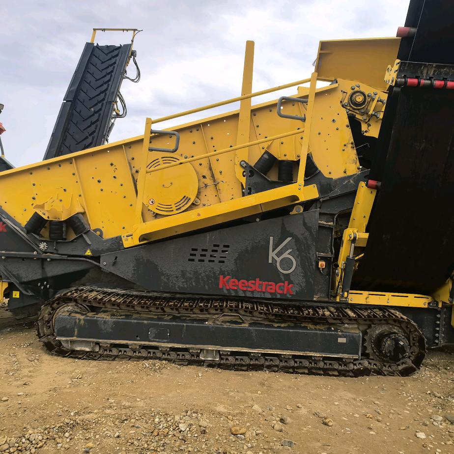 移动破碎机重筛一马厚德