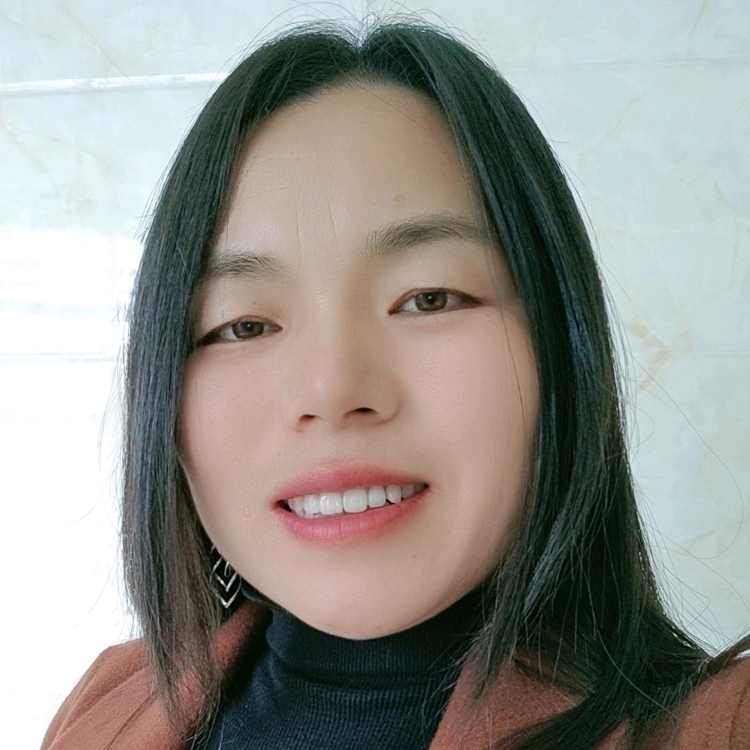 杨小月