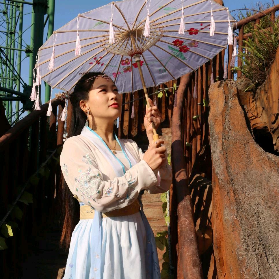李妹儿