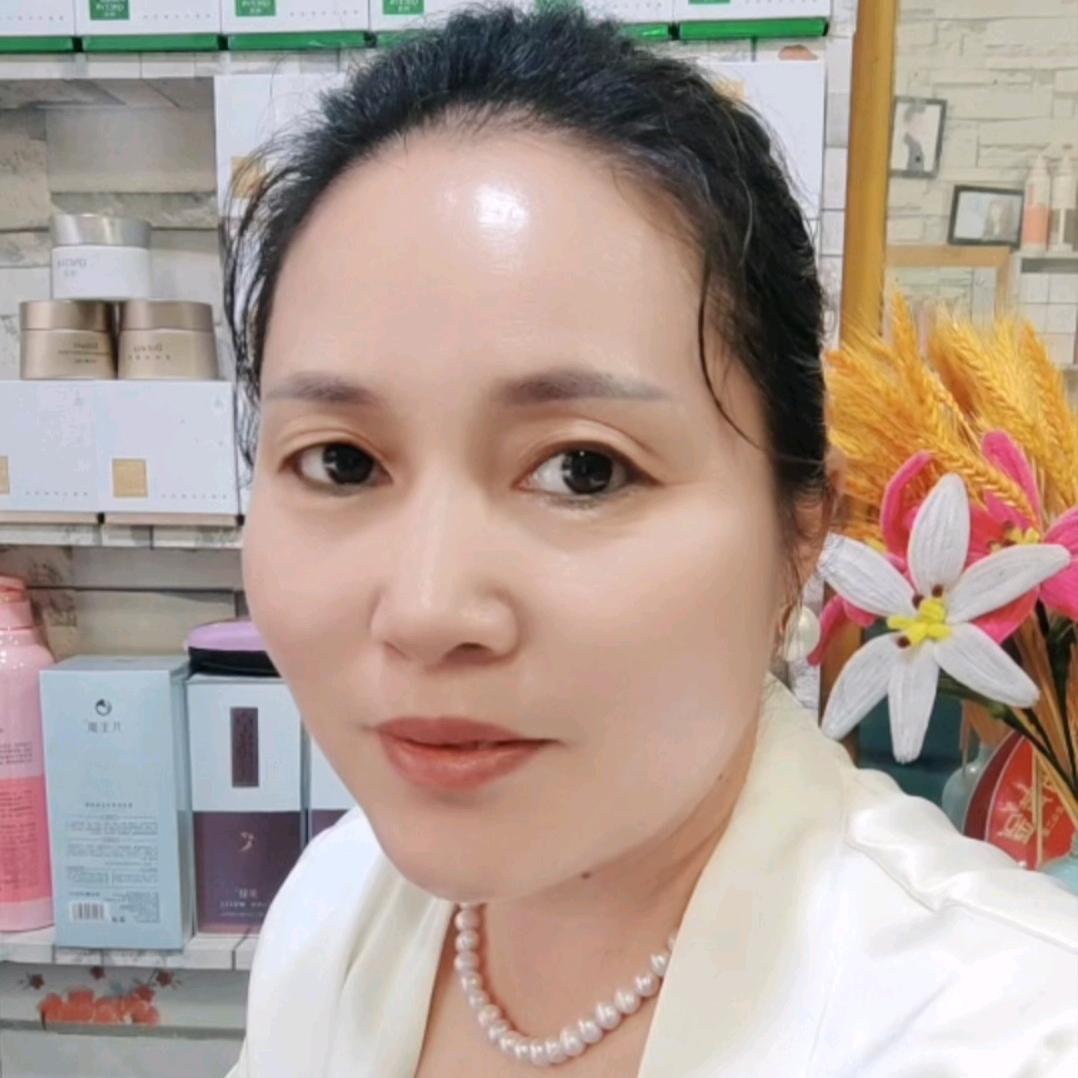 余店女主角～烫染上者美妆～植物养发