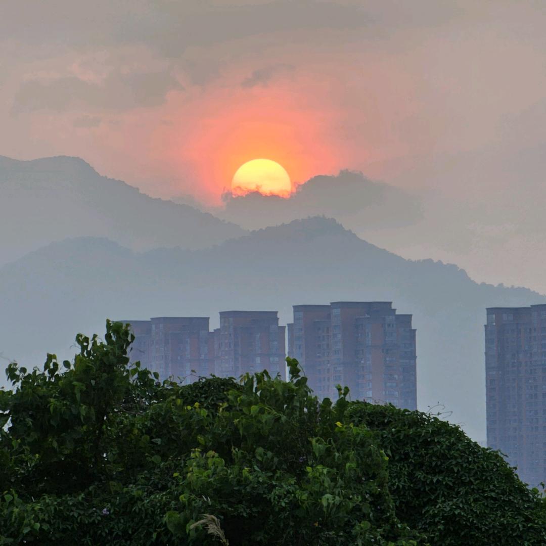 像风一样自由的男子