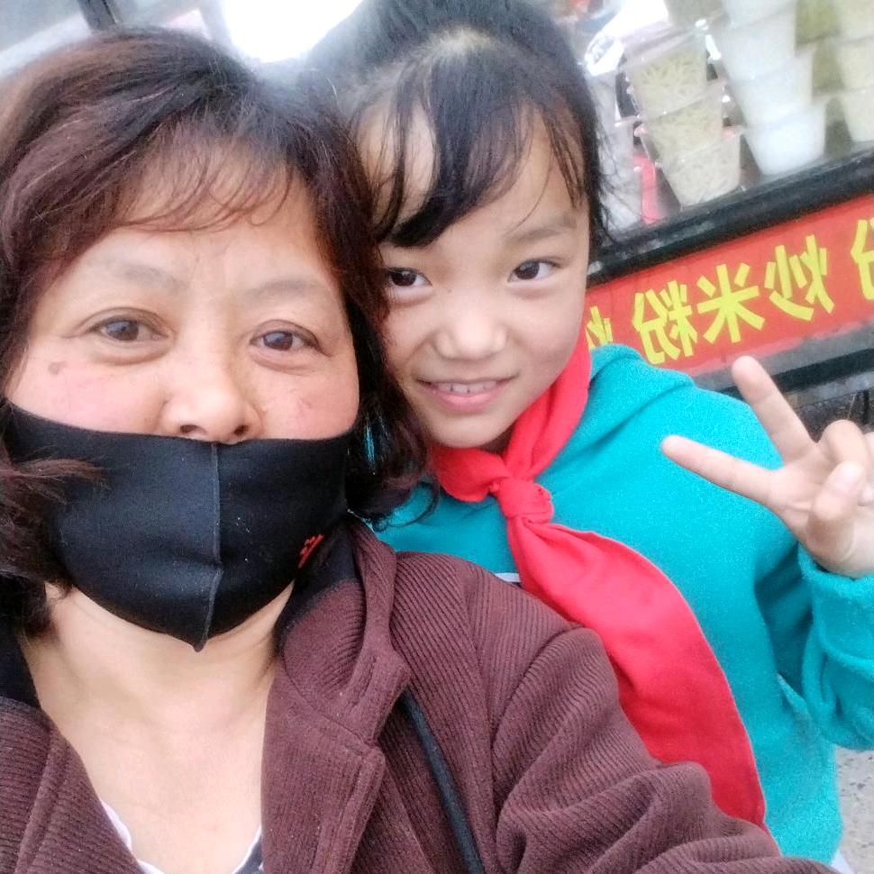 隔壁老张