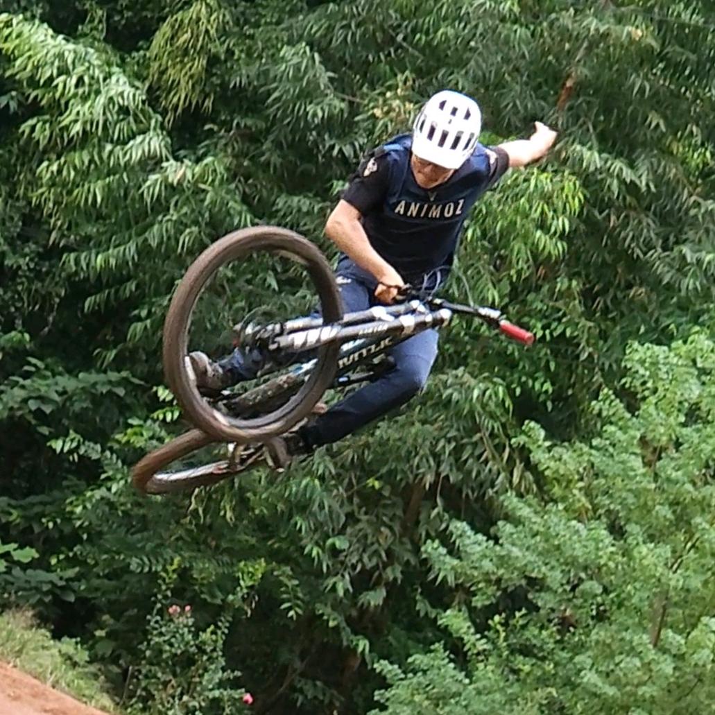 Dirt Jump W