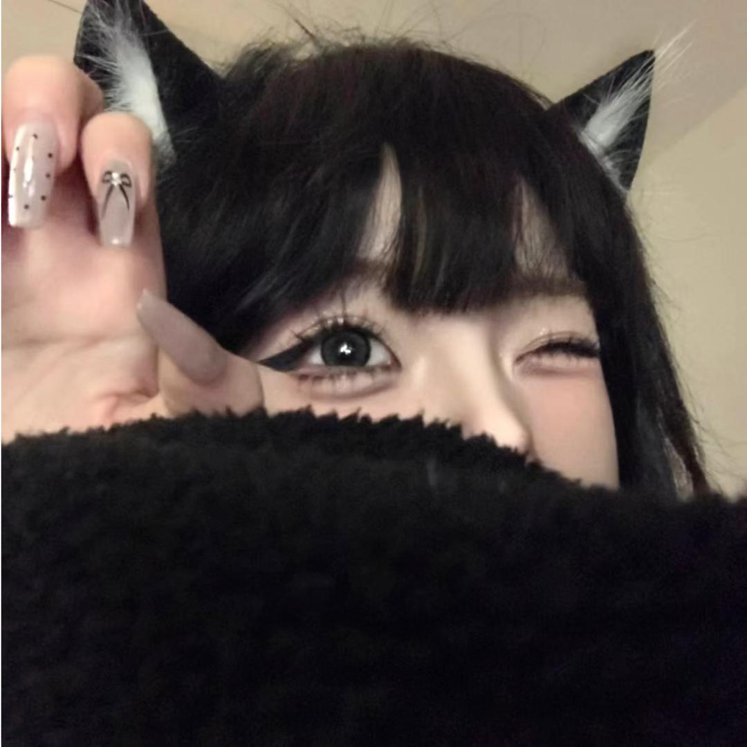 是娆娆呀！