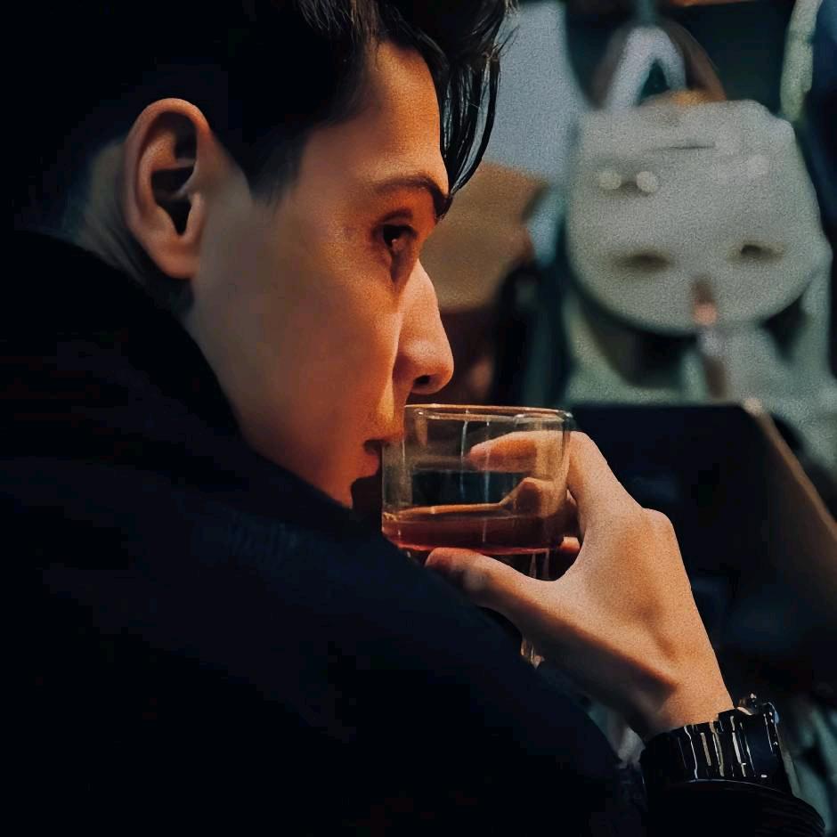 余额暴涨的小店