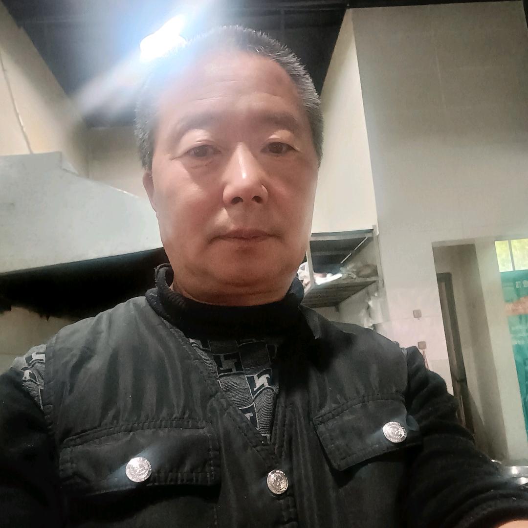 我不帅，气势在，调味人生