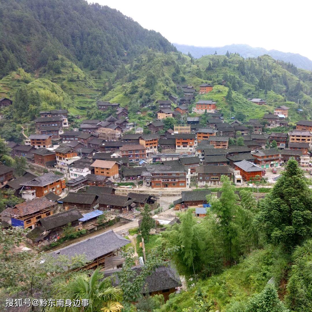 桃花源之乡-毛坪苗寨