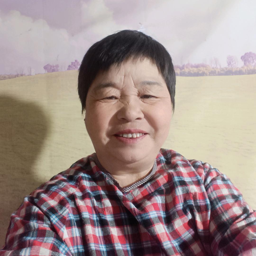 养猪平姐每晚9点I0分