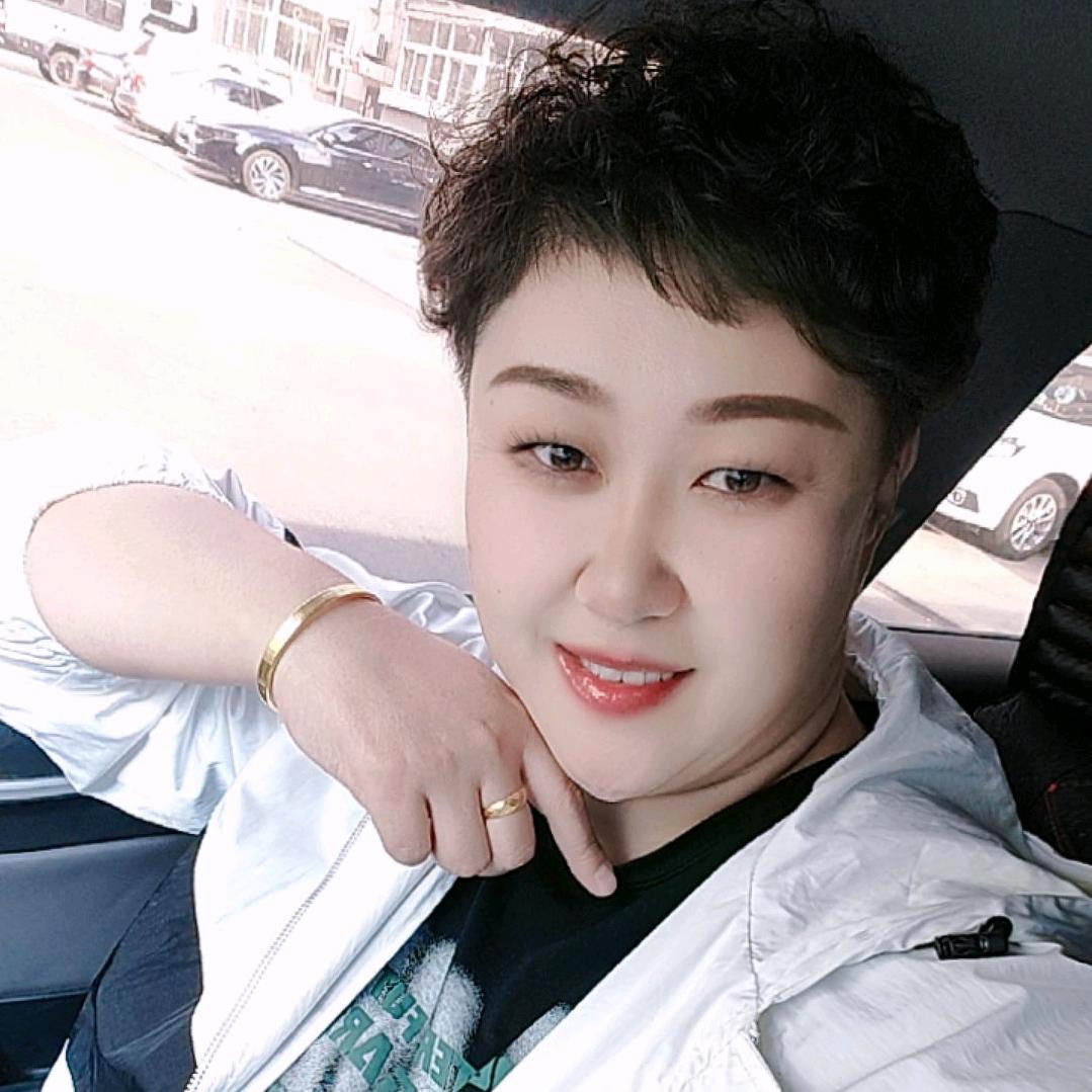 米儿大姐(英子)