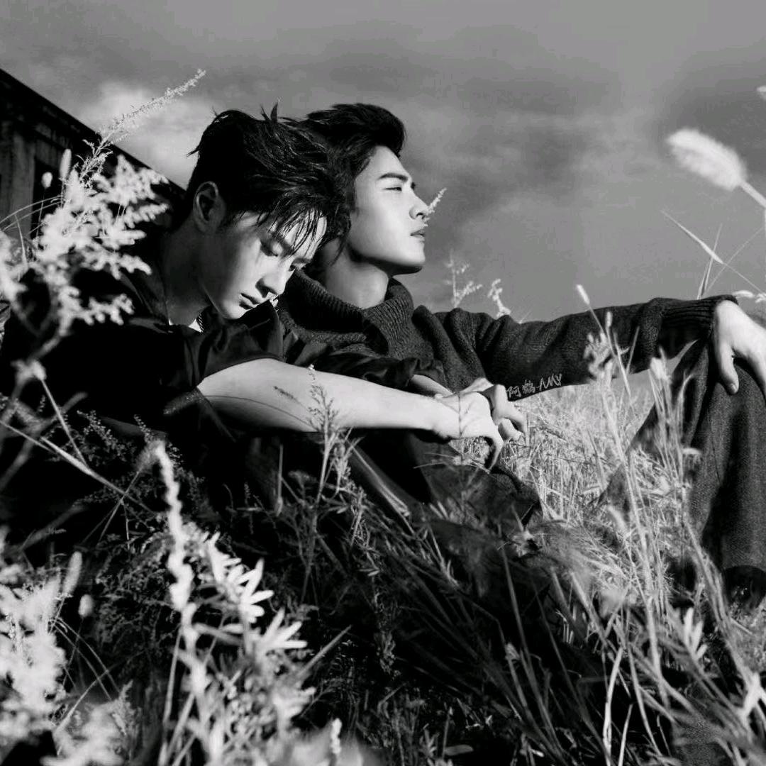 浮羽似秋（禁止连赞！不然拉黑）