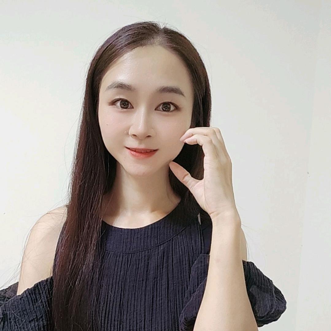 曼月呀🎀