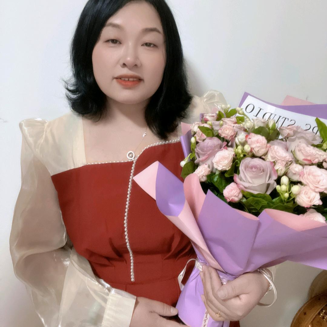 ♥(｡欣￫v￩怡｡)♥