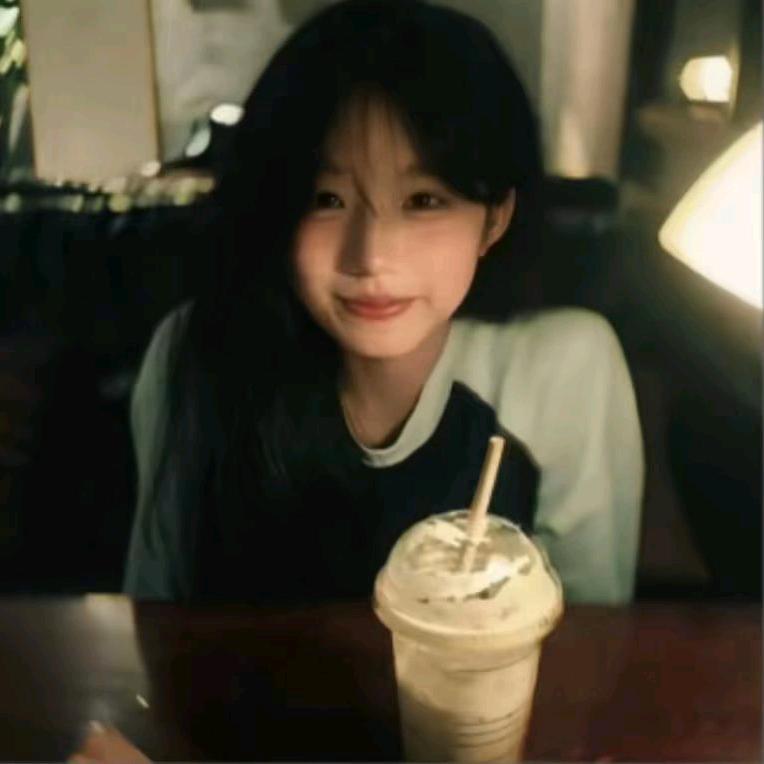 姀桉