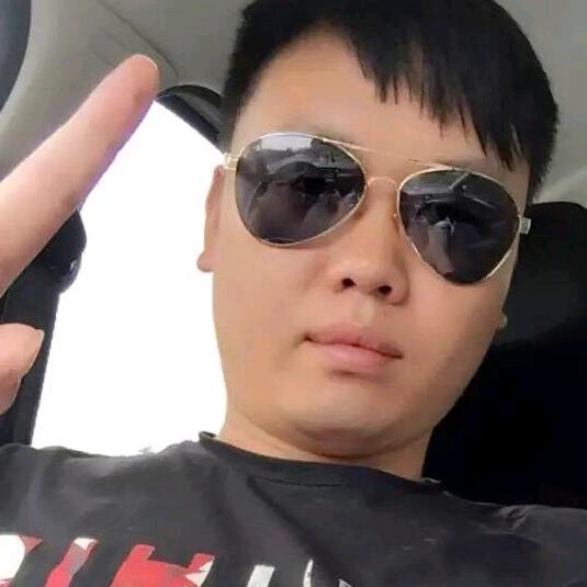 @小辉哥l君马汽车贸易，
