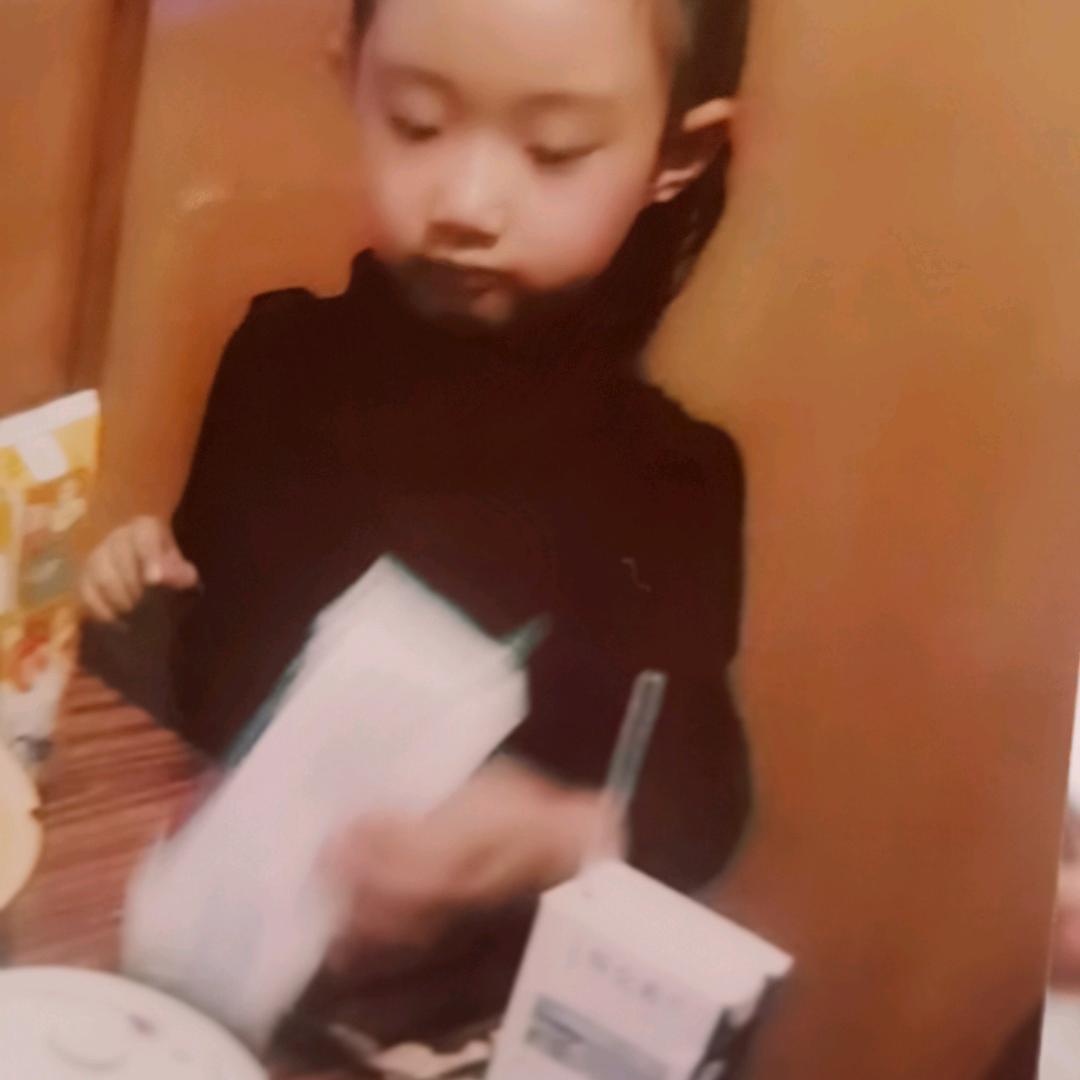 王春红（依依永远思不舍）