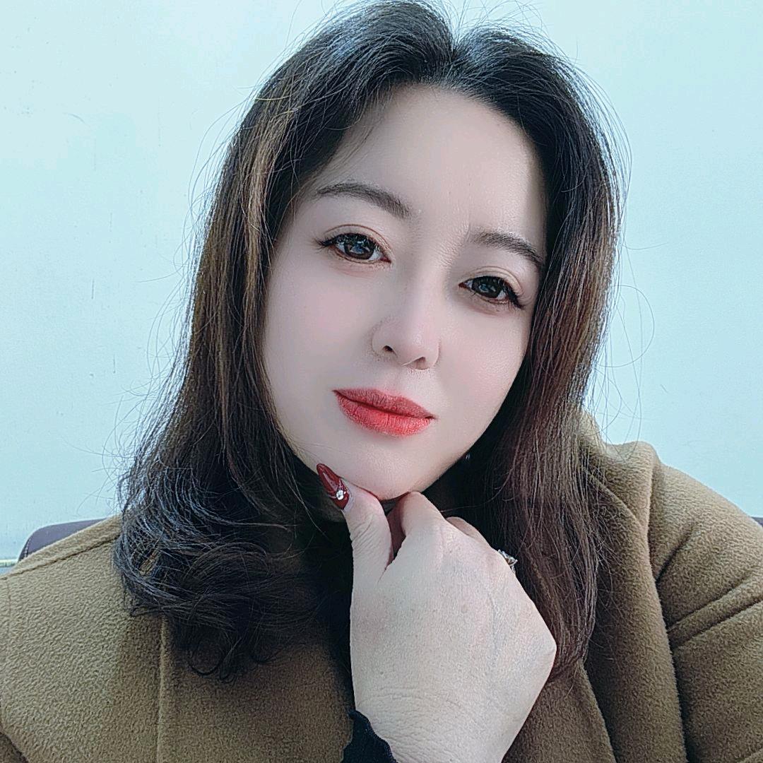 弯月飘香