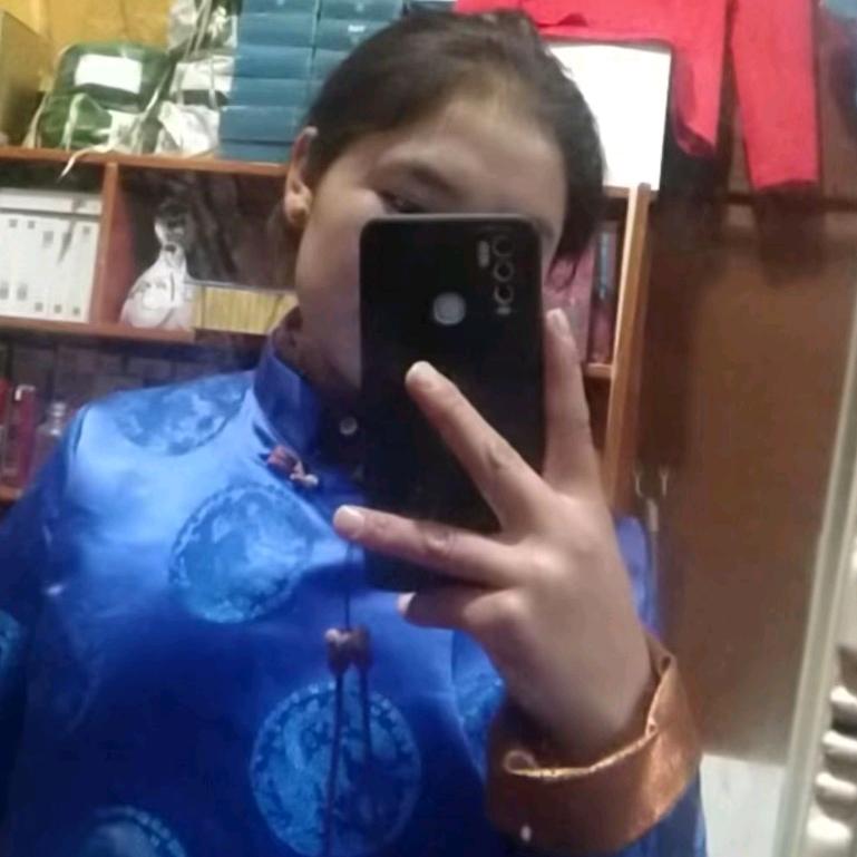 😘Awang Quzhen🍸曲珍啦