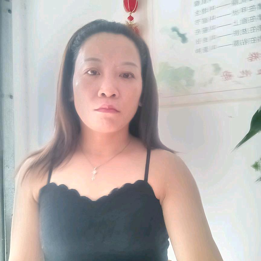 杨彩霞