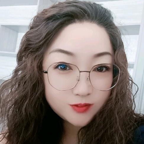 昀臻