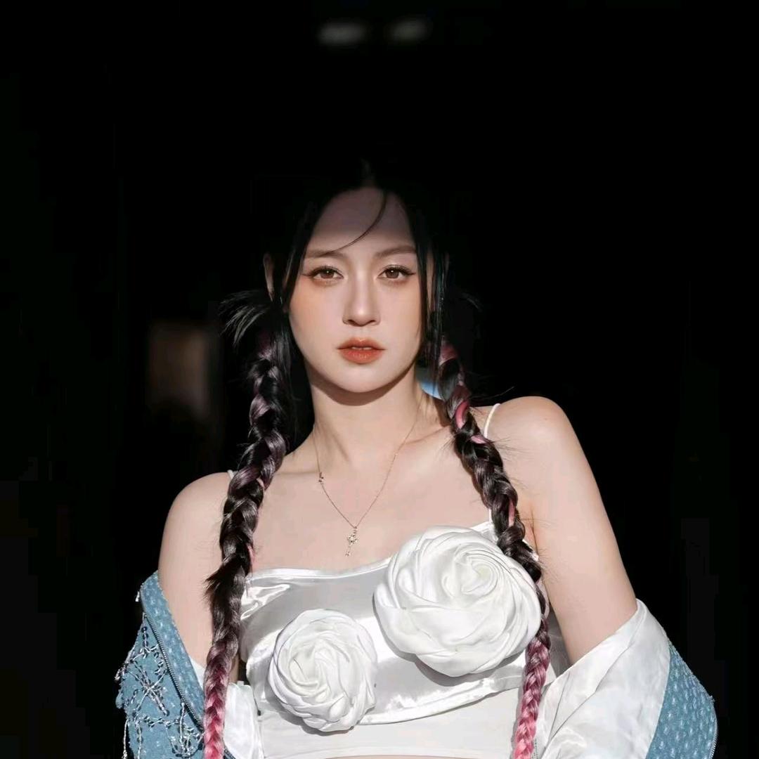 唐艺（多才多艺））