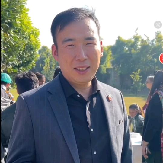 巴铁星光村小飞