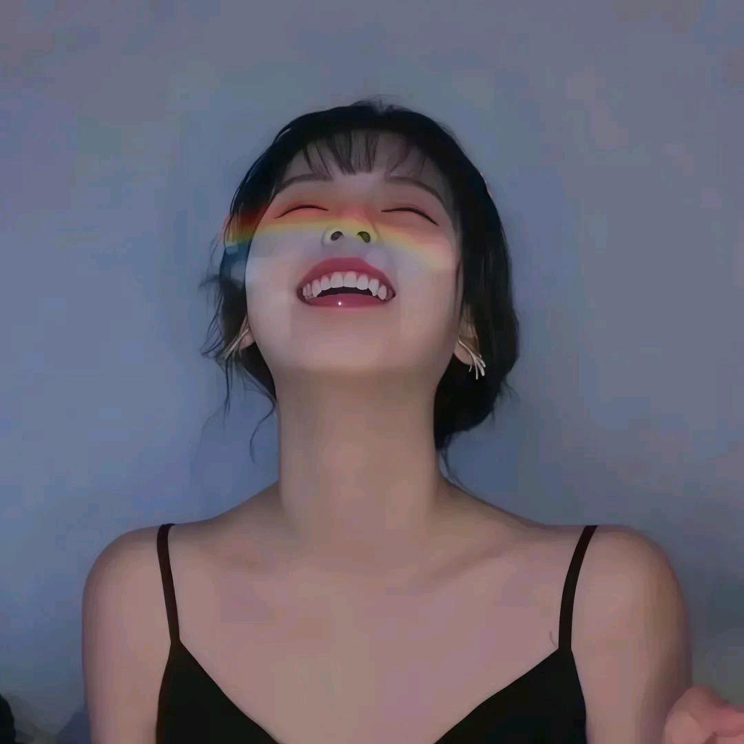 瞅你有点癫啊