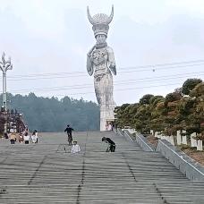 轻风掠过